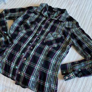 Wrangler retro size medium snap down shirt